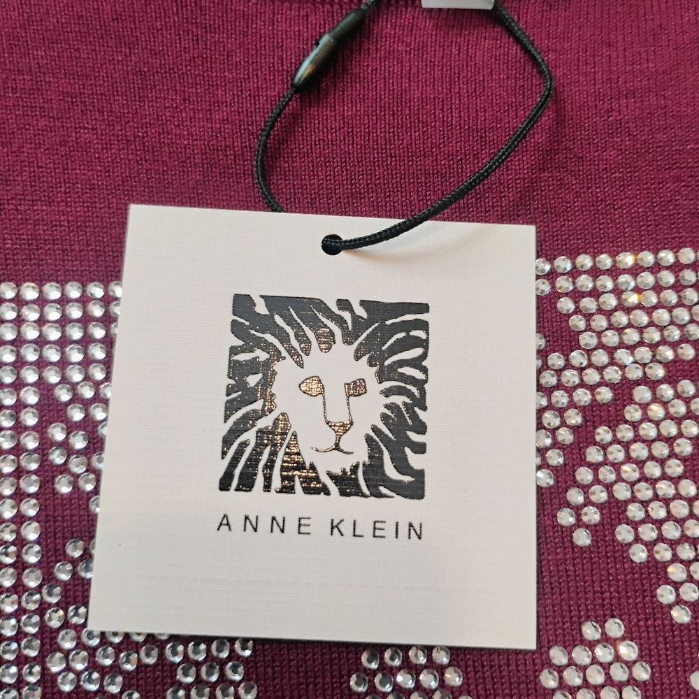 NWT M Anne Klein Maroon Tiger Rhinestone Logo Crew Long Sleeve Sweater NEW - Picture 3 of 10